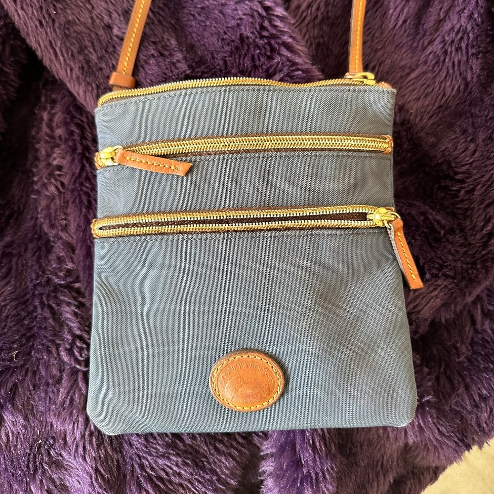 Dooney & Bourke Purse